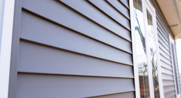 Painting Vinyl, wood and Aluminum siding 